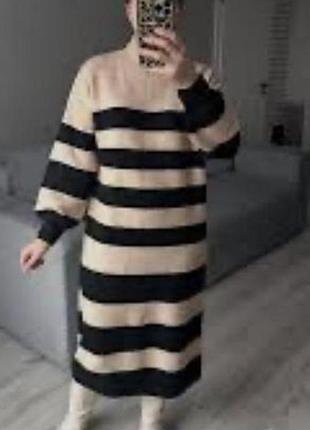 Мягусенькое вязаное платье 👗