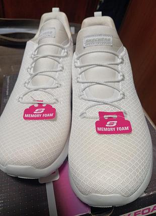 Кросівки skechers білі 41 розмір memory foam