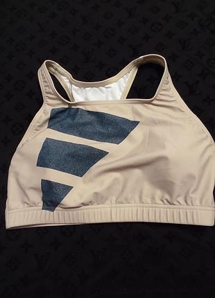 Топ adidas в новом состоянии, размер 892-32, us-6, f-38...