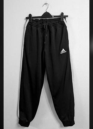 Брюки спортивні adidas