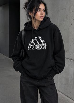 Adidas толстовка худі з сріблястим логотипом