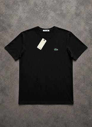 Футболка базовая lacoste черная