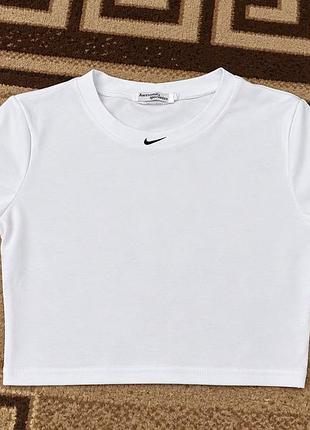Кроп-топ жіночий nike білий з довгим рукавом