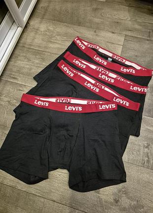 Чоловічи боксьори levi's.