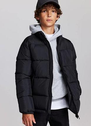 Куртка зимова  h&m чорна 11-12 років