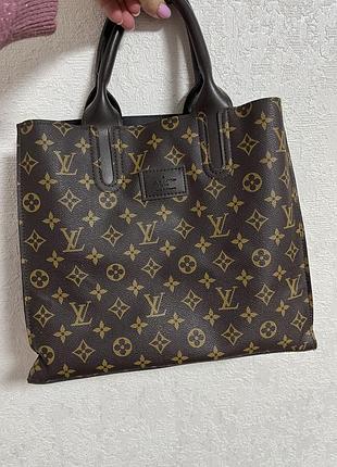 Жіноча сумка-тоут louis vuitton коричнева
