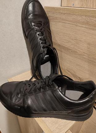 Кросівки чоловічі adidas чорні 45 розмір 29,5 см