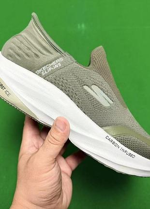 Чоловічі кросівки skechers розмір 42,5