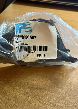 Решітка бампера fps fp 7015 997 для toyota corolla 2