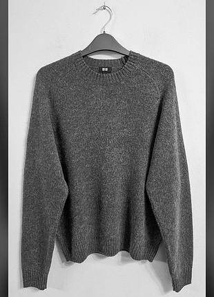 Свитер шерстяной uniqlo