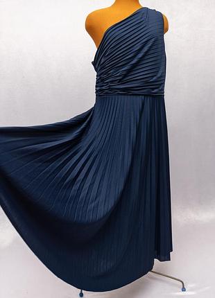 Вечернее эластичное платье плиссе на одно плечо ✂️h&amp;m, made in china 📍размер eur xl (детали в описании)