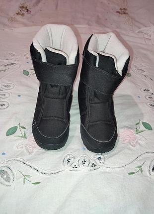 Ботинки детские зимние quechua. 25 размер.