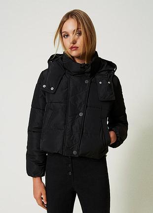 Куртка-пуховик жіноча twinset actitude коротка чорна з капюшоном 232ap2100
