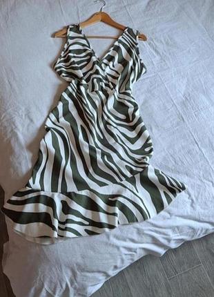 Женское платье сарафан с оборками boohoo
