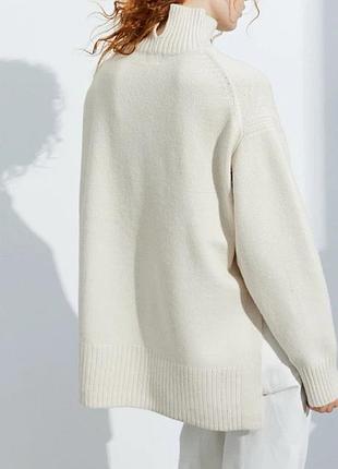 Светр молочний h&m