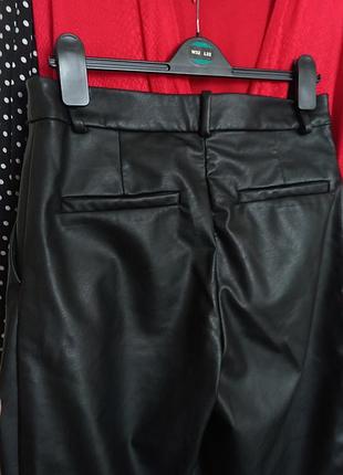 Брюки эко-кожа h&amp;m черные 6