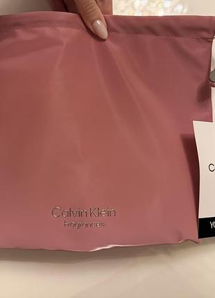 Косметичка calvin klein fragrances рожева