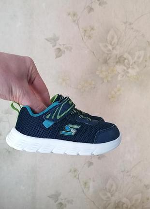 Кросівки  skechers на стопу 14 та 14,5 см