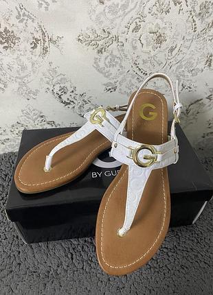 Стильні босоніжки guess 5