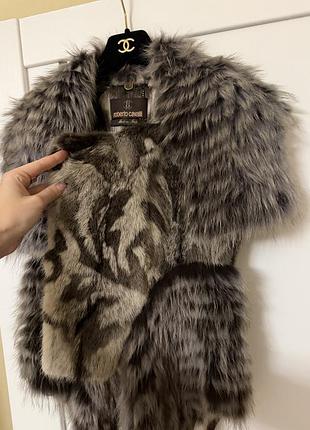 Хутряний жилет roberto cavalli 3