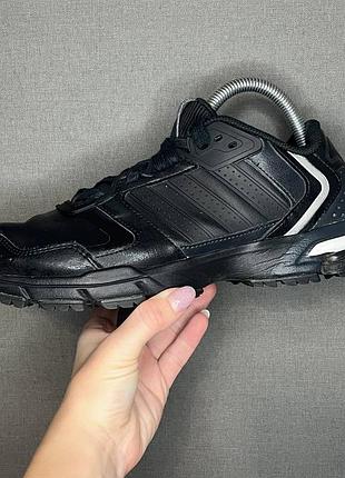 Кроссовки adidas 40,5 р оригинал