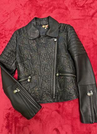 Розкішна жіноча шкіряна утеплена куртка philipp plein косуха чорна з вишивкою