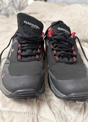 Кросівки. 👟 2