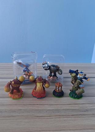 Колекційні фігурки skylanders