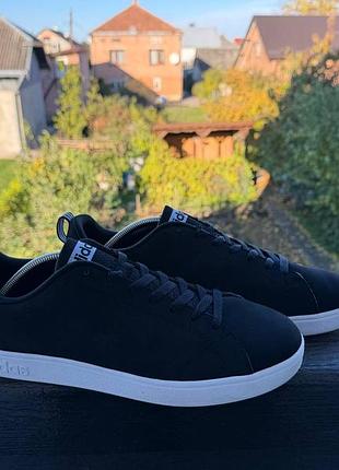 Кроссовки adidas