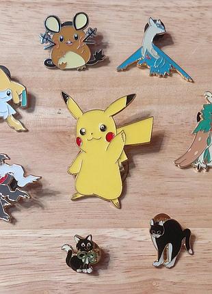 Официальные оригинальные значки pokémon (tcg, nintendo) и котики - пены