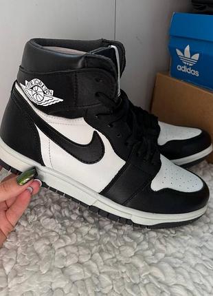 Демісезонні кросівки nike