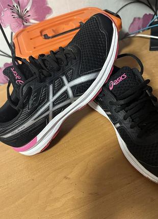 Кросівки asics gel-ikaia чорні з рожевим