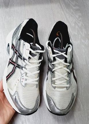 Мужские кроссовки asics