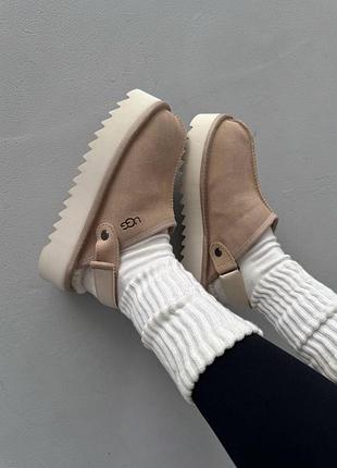 Ugg lanah clog platform sand premium