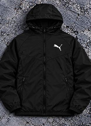 Чорна демісезонна куртка віндраннер puma, розмір m
