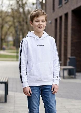 Теплый худи champion на мальчика размер 150-155 на 11-12 лет недорого