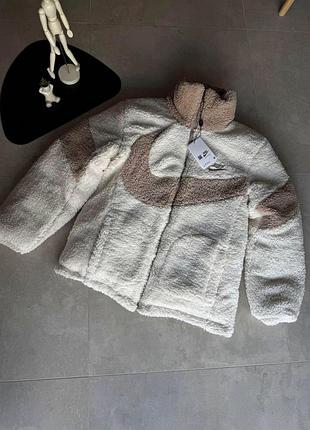 Двусторонняя зимняя куртка nike cocca cream white, размеры xl / xxl