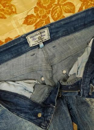 Стильные рваные джинсы bershka denim, сост. очень хорошее. размер евро 36. сток!7 фото