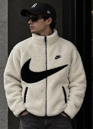 Демисезонная бело-черная куртка nike, размеры m, xl, двухсторонняя модель
