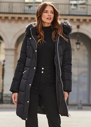 Водоотталкивающий женский пуховик анорак zara, с капишоном и мехом