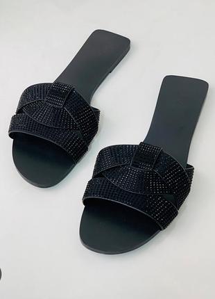 Шлепанцы с декором zara
