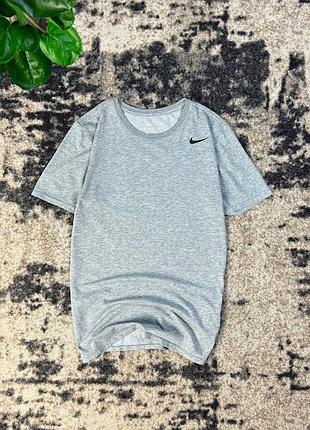 Футболка nike