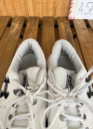 Кросівки under armour charged surge 4 7