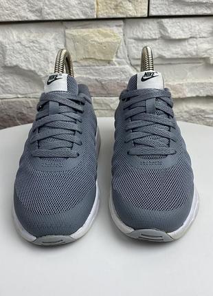 Дитячі кросівки nike air max invigor 3