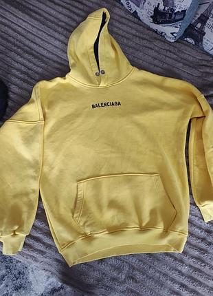 Худі balenciaga жовте з капюшоном та принтом