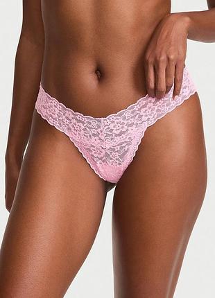 Трусики the lacie lace thong panty рожеві мереживні стрінги жіночі з квітковим мереживом оригінал victoria's secret