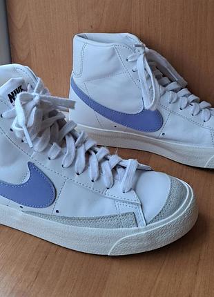 Кроссовки высокие nike blazer mid р37.5