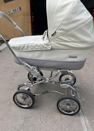 Універсальна коляска bebecar 2 в 1 біло-сіра 3