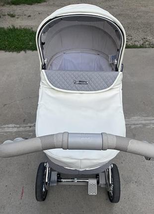 Універсальна коляска bebecar 2 в 1 біло-сіра 7