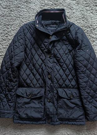 Солидная утепленная удлиненная куртка Tommy hilfiger, size s(подойдет также на м), состояние отличное, плечи 44 подмышки 55 рукав 65 длина 75